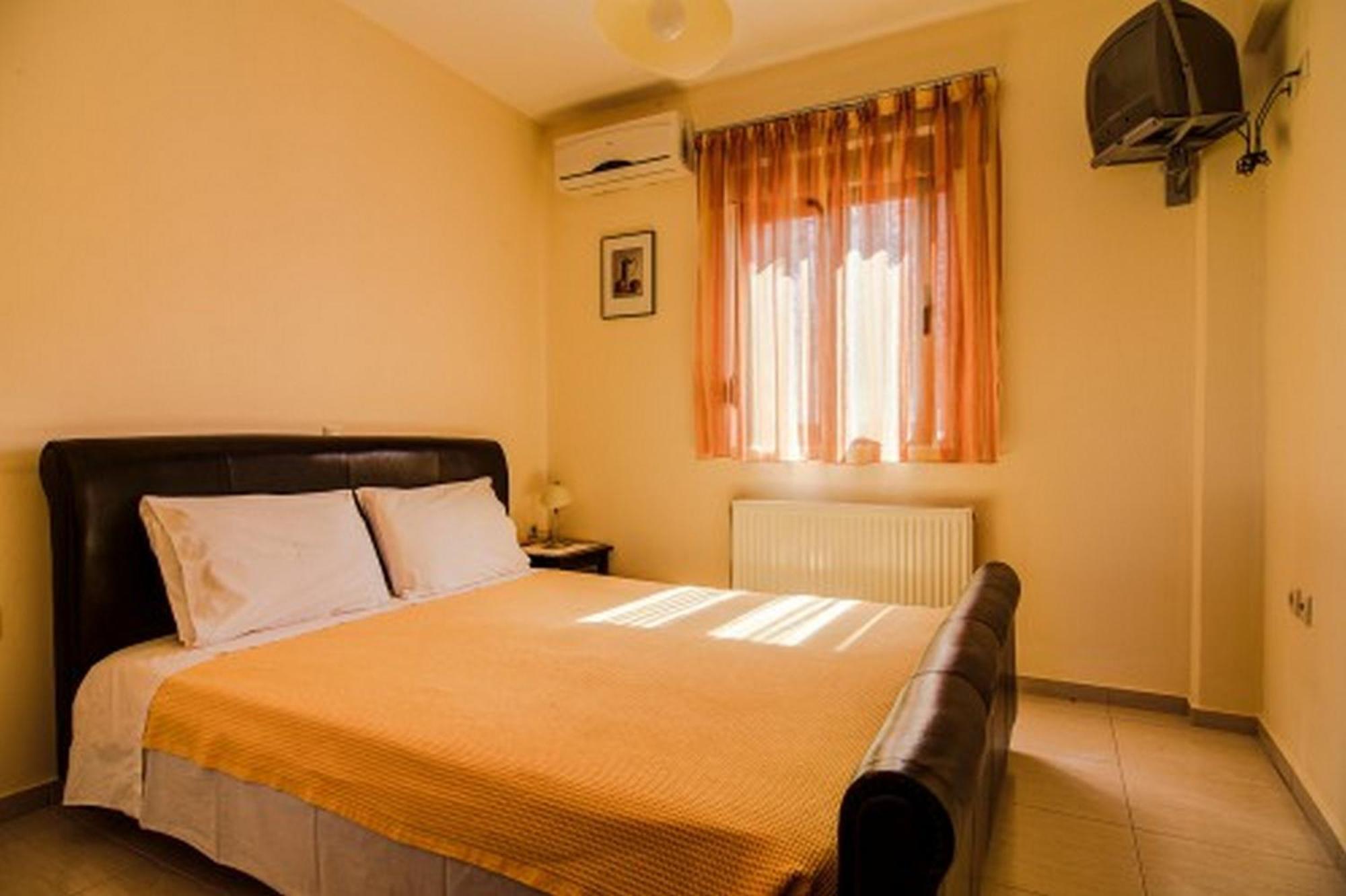 Helidonia Villas Pigí Habitación foto
